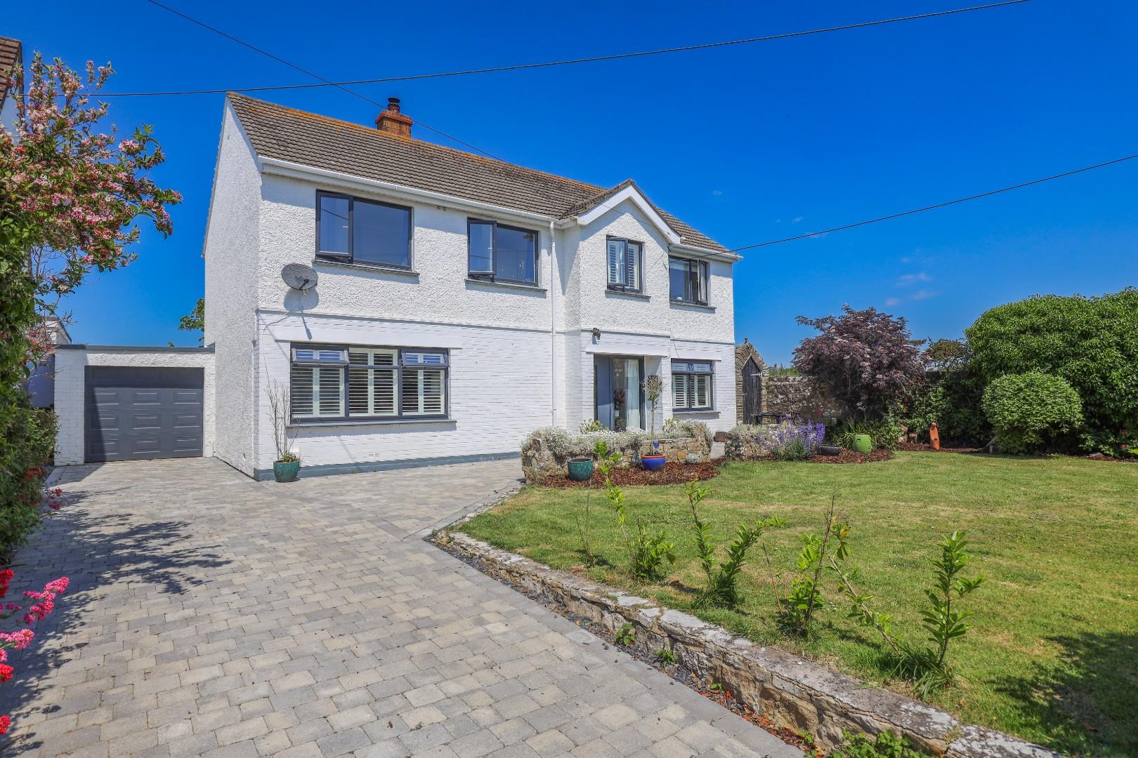 Unicorn Cottage, Chapel Road, Broughton, Nr Cowbridge, Vale of Glamorgan, CF71 7QR